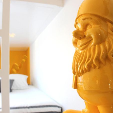 Warm Yellow البوفيرا المظهر الخارجي الصورة